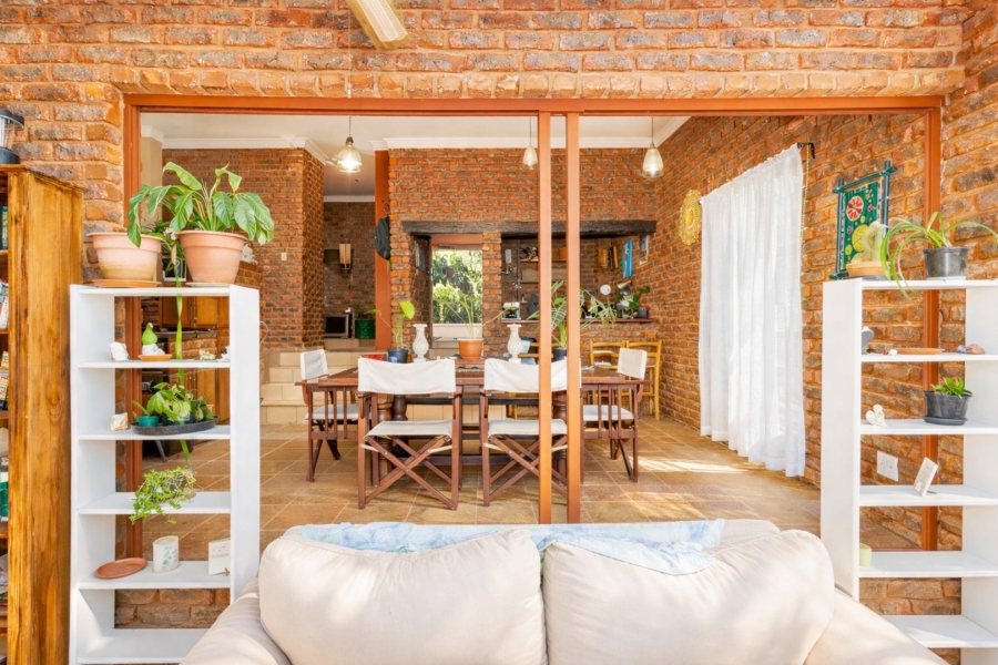 3 Bedroom Property for Sale in Meerhof North West